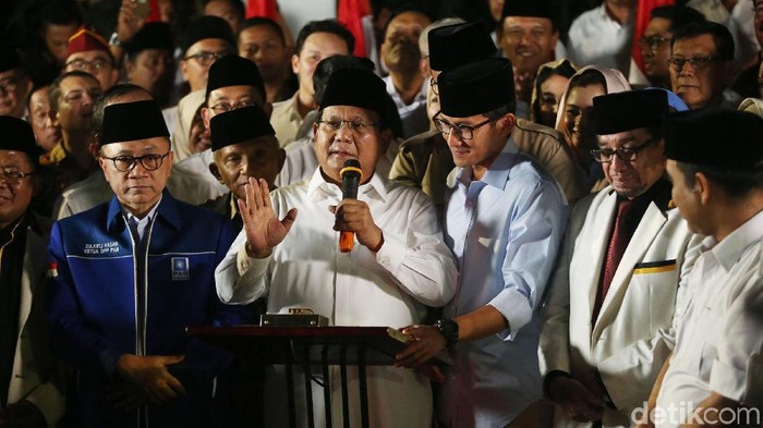 Maruf Khatib Jumatan di Istiqlal, Prabowo ke Masjid Sunda Kelapa