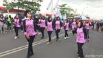 Foto Persiapan Penyelam Wanita Pecahkan Rekor MURI di Manado