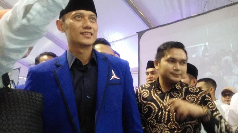 Dipimpin AHY, Demokrat Lengkapi Parpol Pengusung Prabowo di KPU Dipimpin AHY, Demokrat Lengkapi Parpol Pengusung Prabowo di KPU
