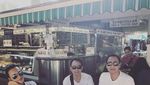 Sering Makan Bareng, Ini Momen Kedekatan Tio Setiyoso dan Sophia Latjuba