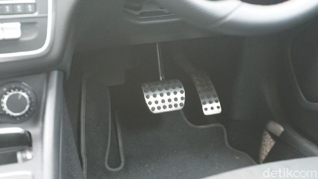 Pedal aluminium yang sporty