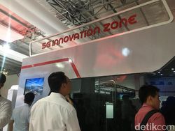 Menjajal Kehebatan Teknologi 5G di GBK