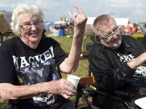 Penggemar Musik Metal Disebut Lebih Bahagia