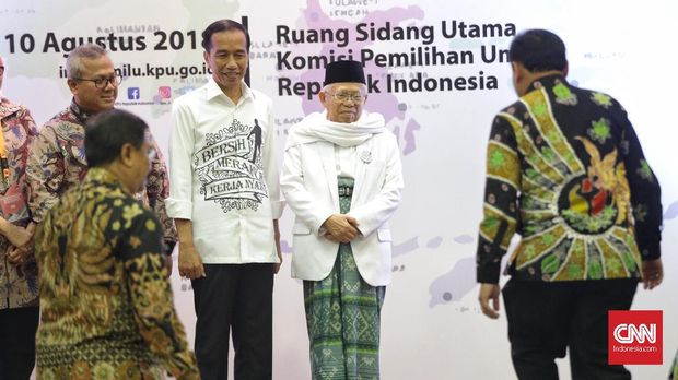 LSI: Jokowi-Ma & # 39; Ungguli Prabowo-Sandiaga in Islamic voters