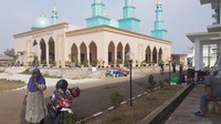 Di pondok ini menggunakan sistem pendidikan terpadu. Selain diajarkan ilmu-ilmu umum, mereka diajarkan kitab kuning. Beberapa kitab misalkan ada Jurumiyah, Amil, sampai Sorof. 