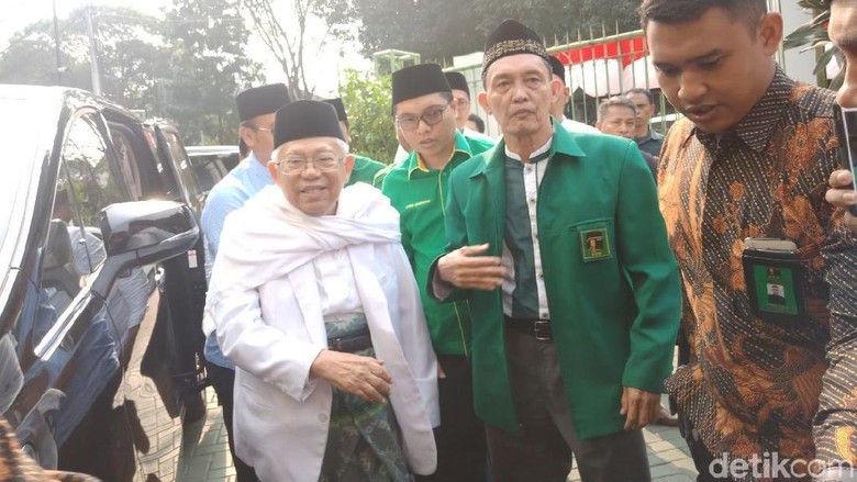 Maruf: Belah Sono Ngomong Hargai Ulama tapi Ijtimak Tak Didengar Maruf: Belah Sono Ngomong Hargai Ulama tapi Ijtimak Tak Didengar