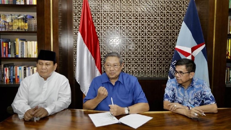 Sempat Dukung Jokowi, Kini PD Jatim Siap Menangkan Prabowo Sempat Dukung Jokowi, Kini PD Jatim Siap Menangkan Prabowo