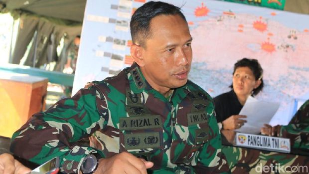 Dansatgas Penanggulangan Gempa Lombok, Kolonel Ahmad Rizal Ramdhani 