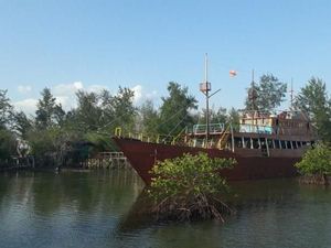 Mangrove Park di Negeri Laskar Pelangi