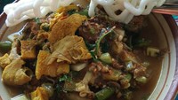 Duh, potongan babat dan irisan sayuran milik @andies.phill ini bikin lapar terus! Foto: Instagram