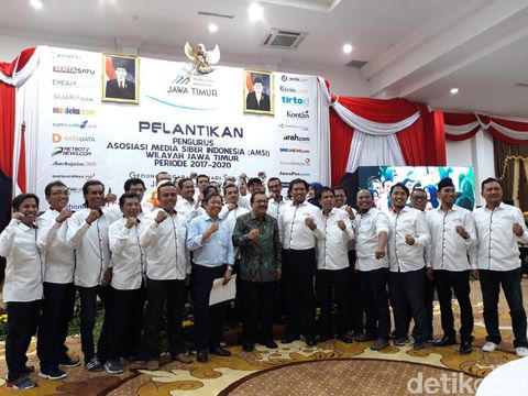 Gubernur lantik Pengurus AMSI/