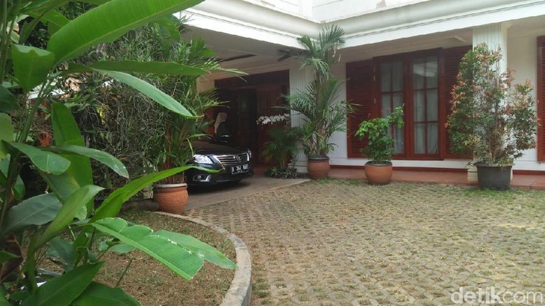 Amien Rais Datangi Rumah Prabowo Sebelum Salat Jumat di Istiqlal Amien Rais Datangi Rumah Prabowo Sebelum Salat Jumat di Istiqlal