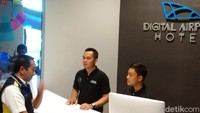 Foto: Inilah Digital Airport Hotel, hotel kapsul pertama di bandara Indonesia. Hotel dari Capsul Indonesia ini berada di Terminal 3 Bandara Soekarno Hatta. (Masaul/detikTravel)