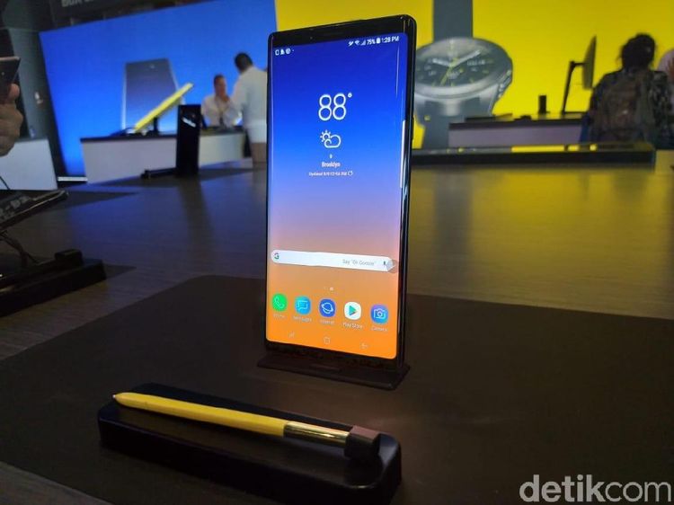 10 Smartphone Flagship Penantang Galaxy Note 9