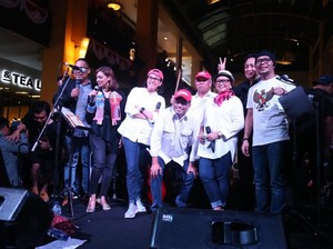 Gelar Konser Amal Lombok, Elek Yo Band Kumpulkan Rp 2,2 Miliar