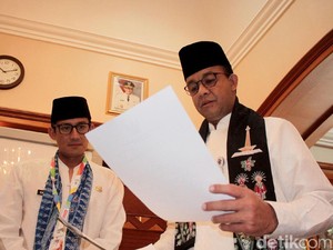 Rangkuman Komentar Anies dan Sandiaga soal Gempar Perjanjian Rp 50 Miliar