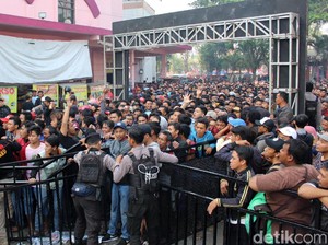 Berdesakan Sampai Pingsan demi Timnas U-16 di Final Piala AFF U-16