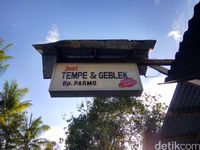 Enak Tenan! Gurih Renyah Geblek  Disantap dengan Tempe Benguk Besengek 