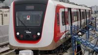 Kereta LRT Jakarta Mendarat Mulus di Rel Kelapa GadingFoto: Dok. PT Jakarta Propertindo