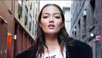 Nama Mia Kang dikenal sebagai model dari merek-merek tersohor dari New York. Foto: Instagram