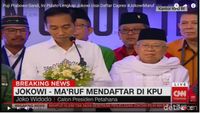 Membaca Ekspresi Jokowi dan Prabowo Usai Daftar Capres di KPU