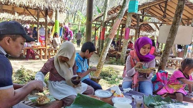 Uji Coba Nomadic Market , Destinasi Digital Pasar Karetan
