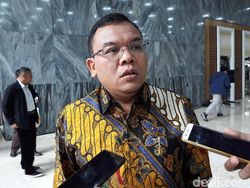 PAN Minta Jokowi Jelaskan soal UU Cipta Kerja untuk Teduhkan Publik