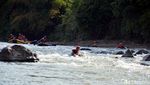 Foto: River Tubing Seru di Ciamis, Berani Coba?