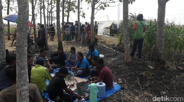 Kisah Ganjil di Balik Semburan Air dan Pembangunan Tol di Ngawi Kisah Ganjil di Balik Semburan Air dan Pembangunan Tol di Ngawi