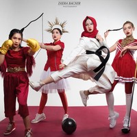 Girl Squad ikut merayakan pekan olahraga Asian Games yang dihelat di Indonesia tahun ini. Go INDONESIA! Girlsquad X @DieraBachir , we’ re so excited and honored for our country to be the host of #AsianGames2018. Aren’t you? If so, we’d like to know which country are you cheering for? Us? Undoubtedly #teamINDONESIA ❤, tulis Instagram Jessica Iskandar. Foto: Dok. Diera Bachir Photography 