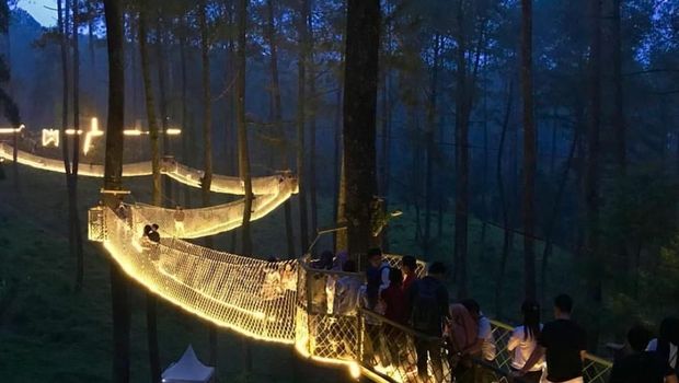 10 Destinasi Favorit di Bandung
