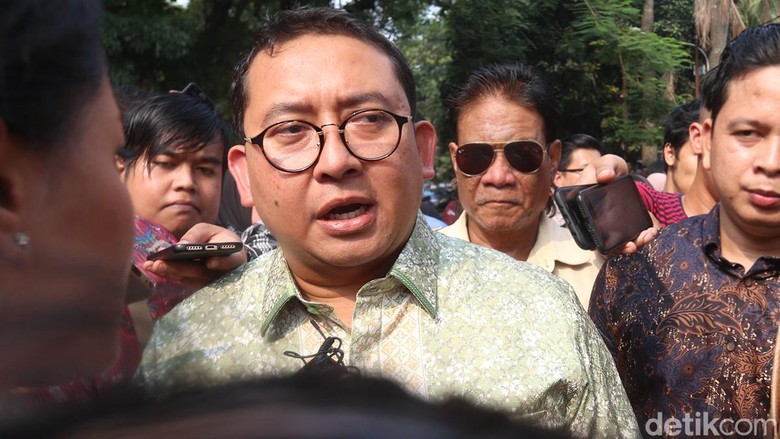 Fadli Zon Serang Mendag: Menteri Tukang Impor Harus Dicopot! Fadli Zon Serang Mendag: Menteri Tukang Impor Harus Dicopot!