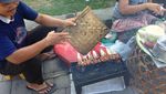 Ini Gaya Si Sexy Brianna Simorangkir Saat Ngopi dan Beli Sate Pinggir Jalan