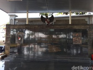 Melihat Makam Gatot Soebroto di Semarang yang Bersih dan Asri