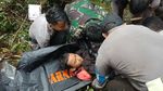 8 Orang Tewas, Begini Evakuasi Kecelakaan Pesawat Dimonim AIr