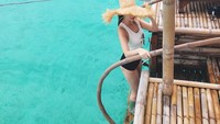 Ini liburannya saat berada di Amanpulo, Filipina. (nyanchan22/Instagram)