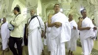 Mengenai doa yang dipanjatkan ketika umrah, Lukman mengatakan selain doa untuk keluarga dan kerabat, dia juga mendoakan Indonesia agar terus diberi kekuatan dalam menghadapi persoalan.
