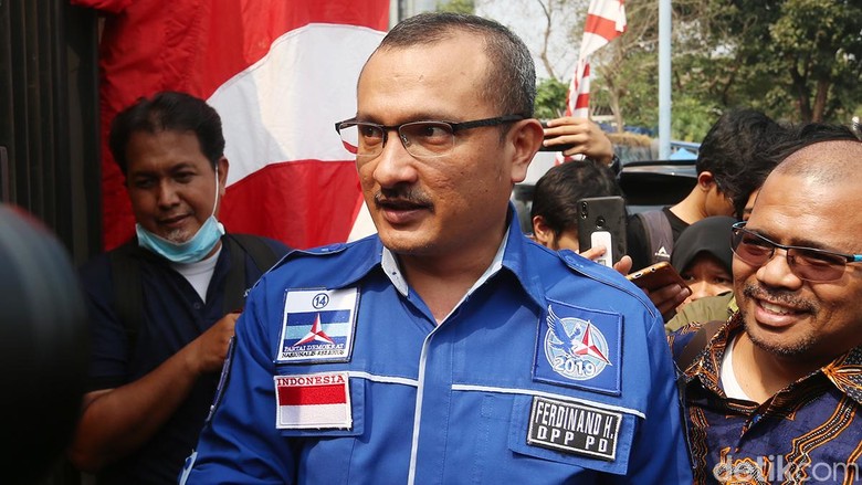 Tanggapi Maaf Gerindra, Demokrat: Poyuono Bukan Orang Penting Tanggapi Maaf Gerindra, Demokrat: Poyuono Bukan Orang Penting