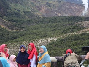 Yuk Ikut Lomba Pungut Sampah di Gunung Papandayan Garut