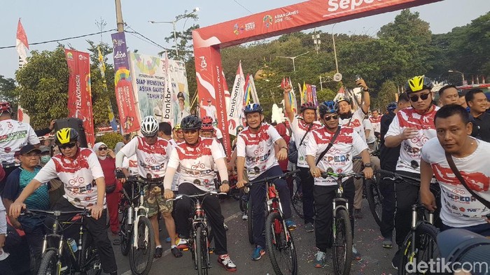 Bersepeda Bareng Warga Banten, Wiranto Berpesan Tentang Persatuan