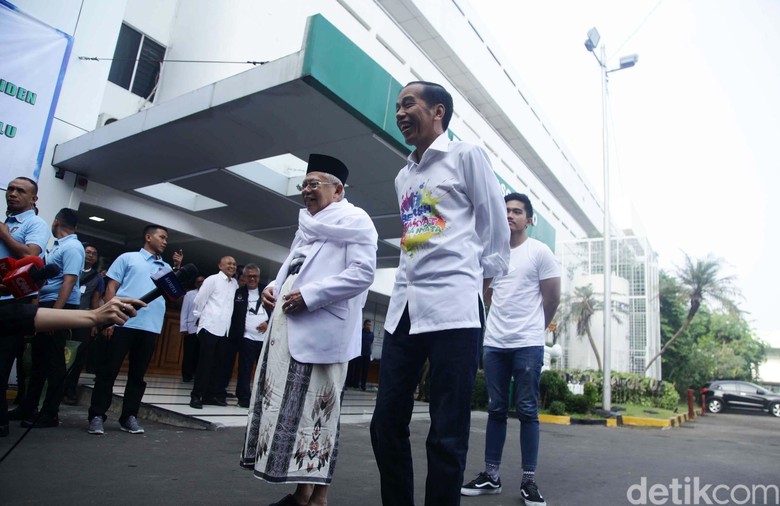 Mahfud Md Menolak, Siapa Ketua Timses Jokowi-Maruf? Mahfud Md Menolak, Siapa Ketua Timses Jokowi-Maruf?
