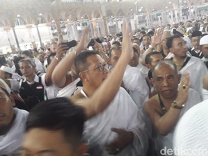 Umrah Bareng Jemaah Indonesia, Menag: Alhamdulillah Lancar