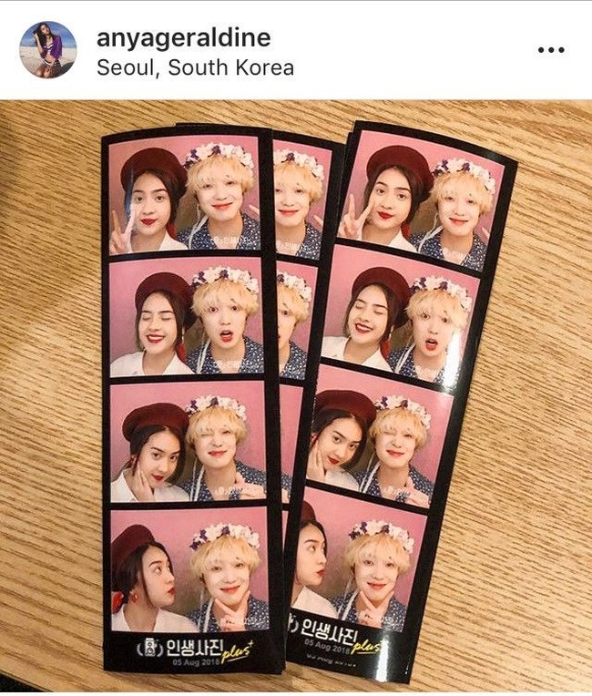 Selain saling pakaikan perona bibir, Anya juga sempat berfoto di photobox bersama Kang Seung Box.  Foto: Dok. Instagram/Anya Geraldine