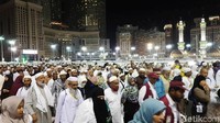 Khusus untuk jemaah Indonesia, aliran jemaah ke Mekah terus mengalir sampai tanggal 15 Agustus 2018.