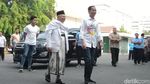 Foto: Beda Gaya Pakaian Jokowi-Maruf saat Tes Kesehatan di RSPAD