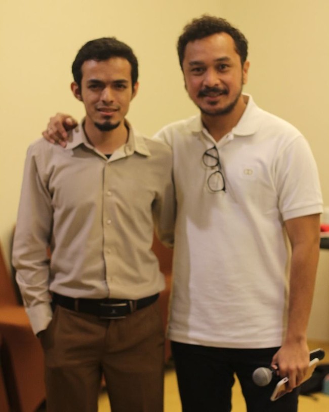 Mendapatkan prestasi di usia muda membuat dr. Gamal menjadi sorotan. Wajahnya yang tampan pun ikut menarik perhatian. Foto: Dok. Instagram