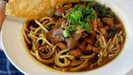 Gurih Renyah Mie Kangkung yang Mantap Buat Makan Siang