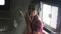 Penertiban ini dilakukan jelang pelaksanaan Asian Games Jakarta-Palembang 2018.