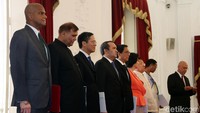 Sebanyak delapan dubes negara sahabat menyerahkan surat kepercayaan kepada Jokowi.