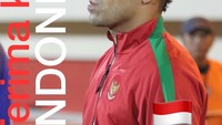 Pemain bola Timnas Indonesia ini punya nama lengkap Alberto Goncalves da Costa. Ia adalah pemain naturalisasi yang juga memperkuat tim Sriwijaya FC.
